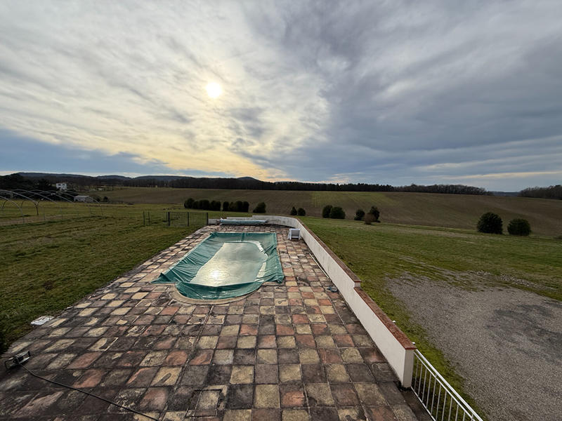 Maison - 172 m² - 7 pièces