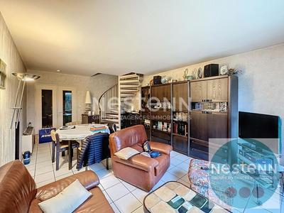 Maison - 111 m² - 5 pièces