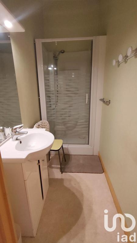 Maison - 185 m² - 9 pièces