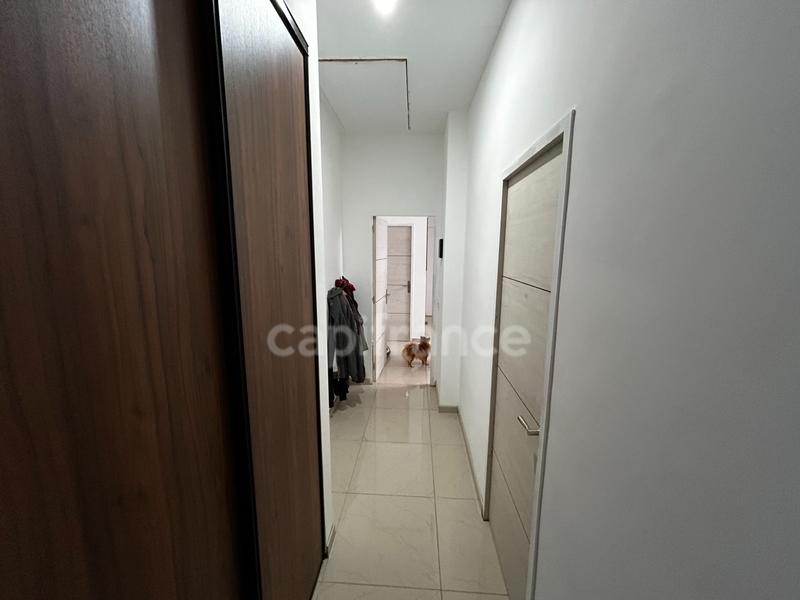 Appartement - 75 m² - 3 pièces