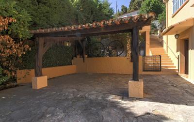 Maison - 170 m² - 5 pièces