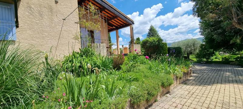 Maison - 187 m² - 7 pièces