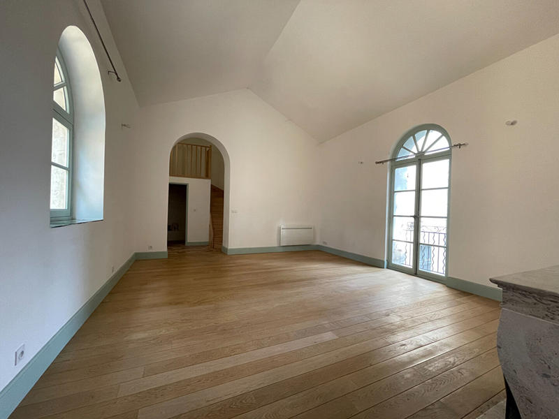 Appartement - 162 m² - 4 pièces