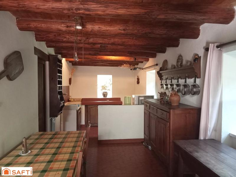 Maison - 80 m² - 4 pièces