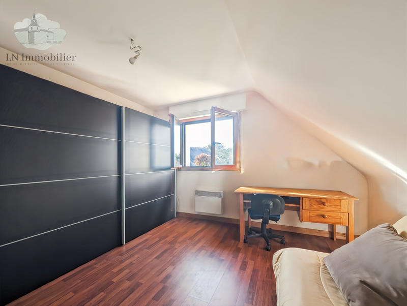 Maison - 143 m² - 7 pièces