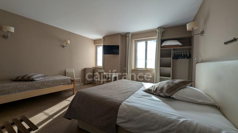 Fonds de commerce - 300 m²