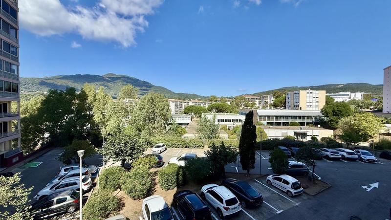 Appartement - 71 m² - 3 pièces