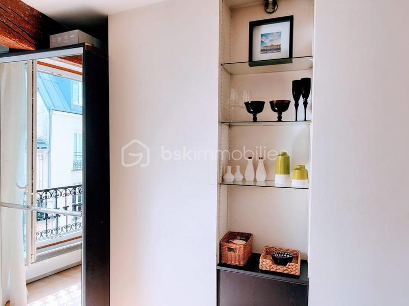 Studio - 24 m² - 1 pièce