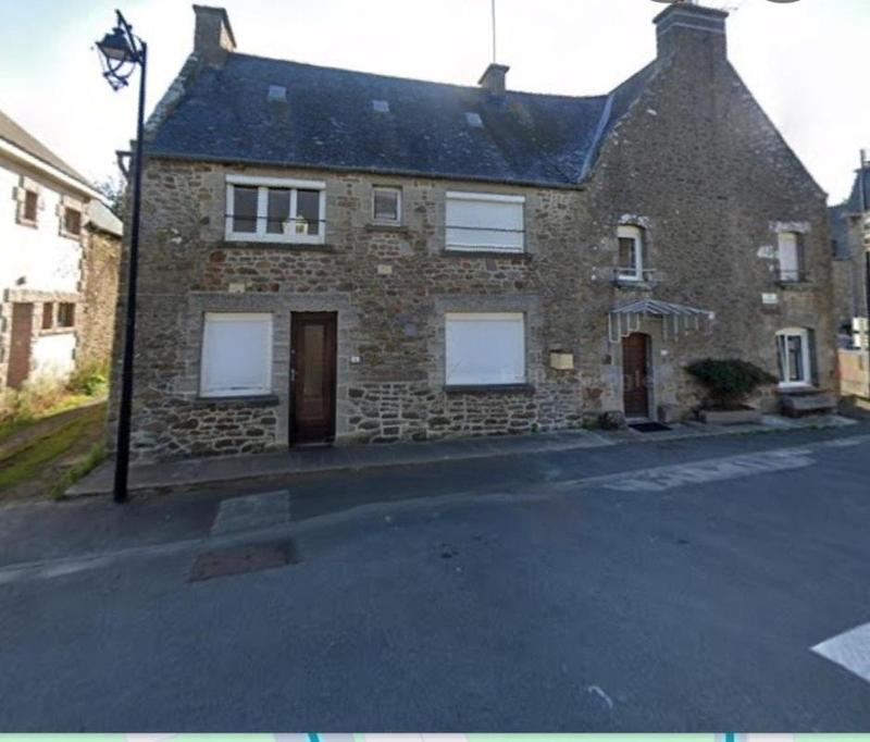 Maison - 145 m² - 10 pièces