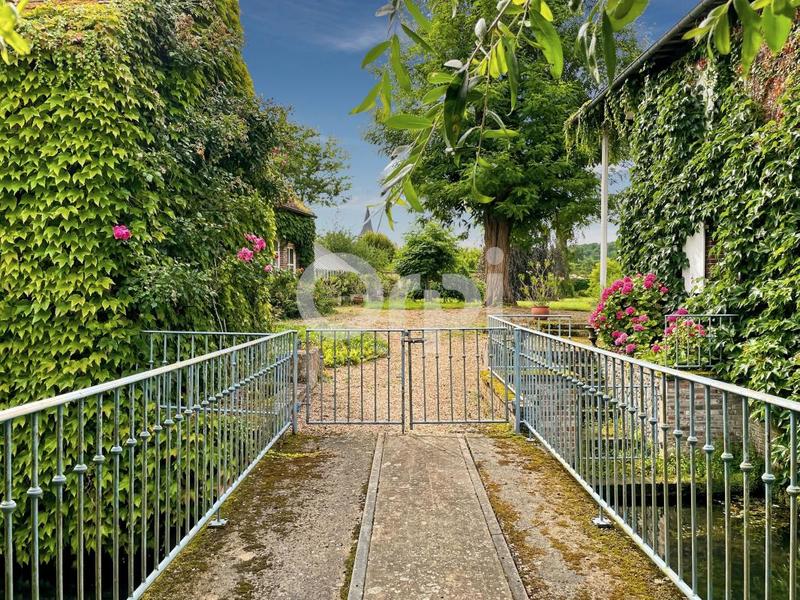 Propriété - 503 m² - 10 pièces