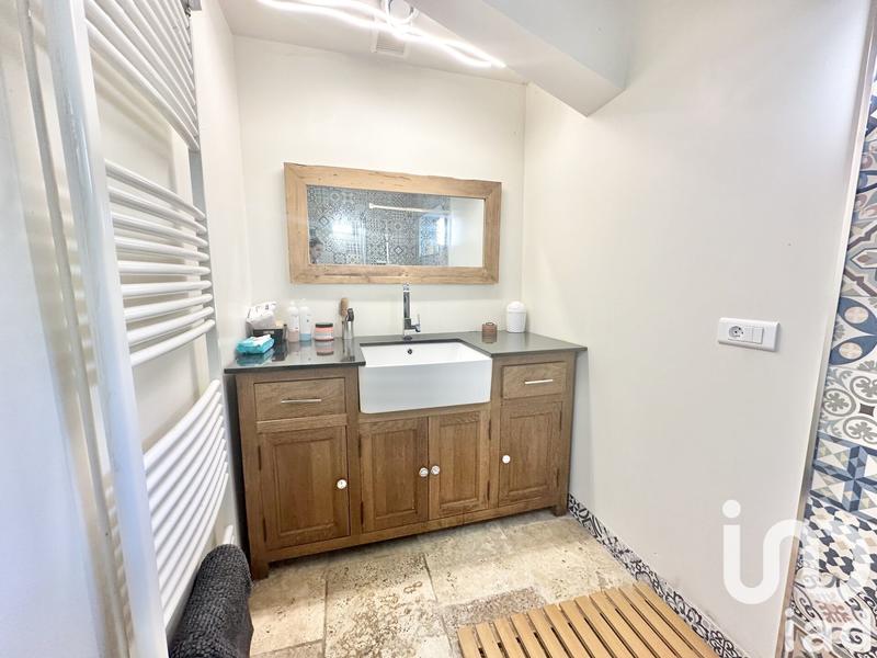 Maison - 185 m² - 10 pièces