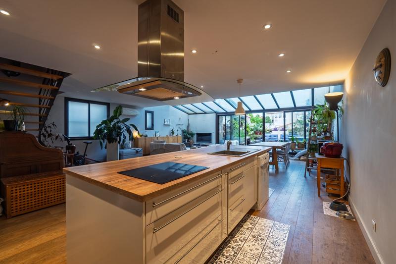 Appartement - 144 m² - 4 pièces