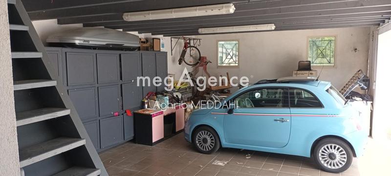 Maison - 201 m² - 8 pièces