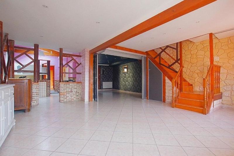 Maison - 140 m² - 7 pièces