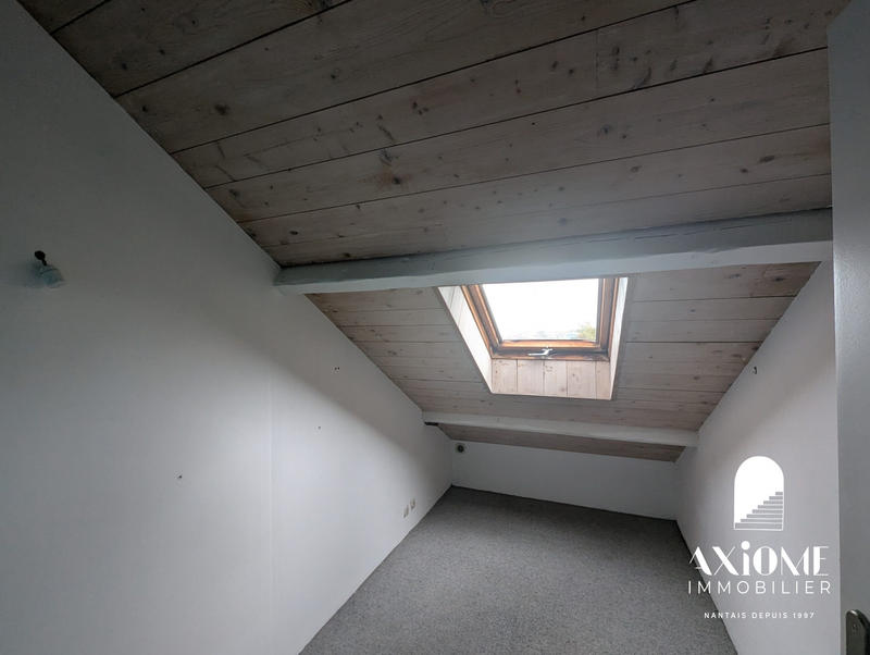 Appartement - 94 m² - 3 pièces