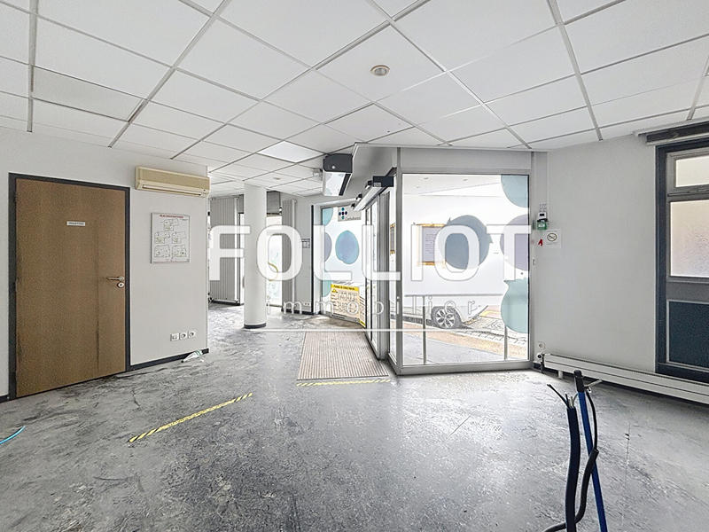 Local commercial - 150 m²