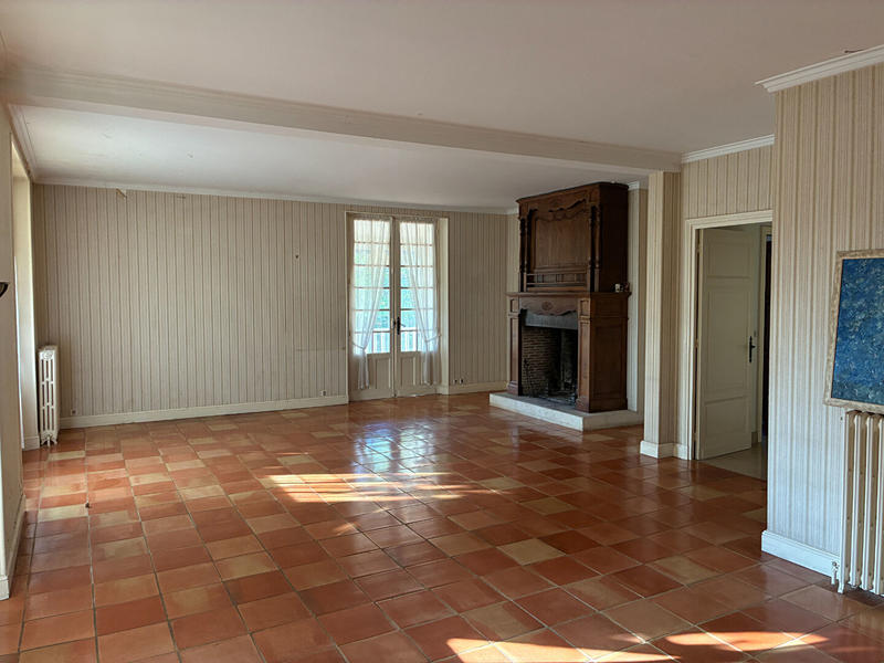 Maison - 226 m² - 8 pièces