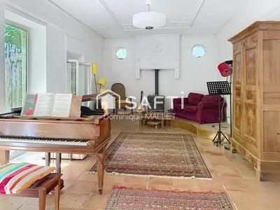 Maison - 130 m² - 5 pièces