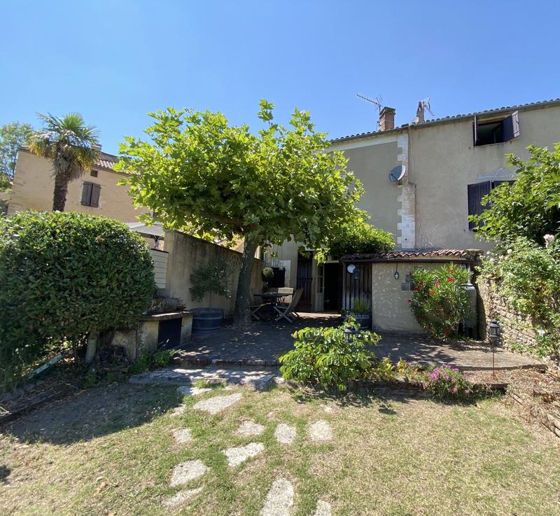 Maison traditionnelle - 110 m² - 5 pièces