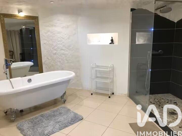 Maison - 174 m² - 4 pièces