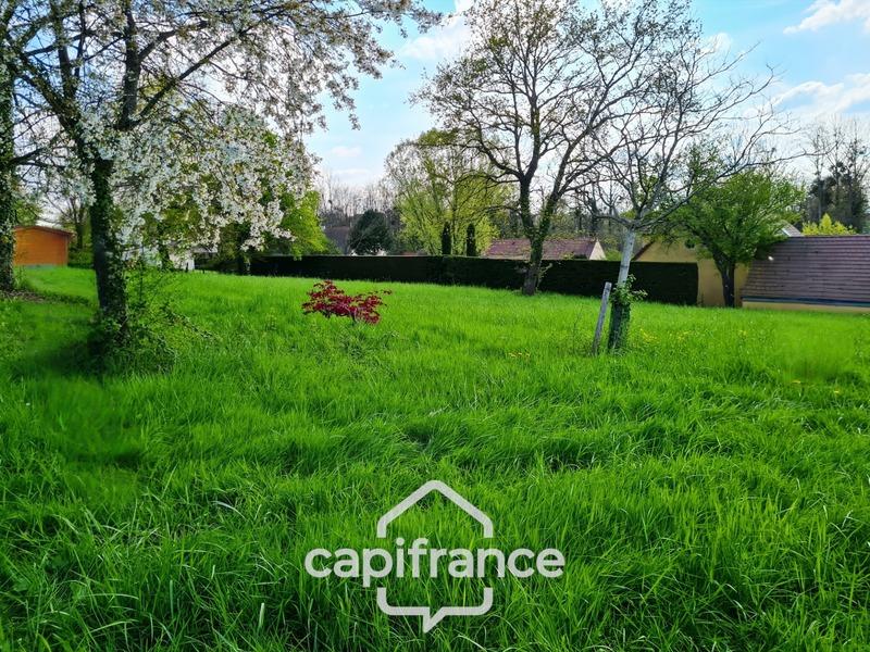 Terrain constructible - 2 530 m²