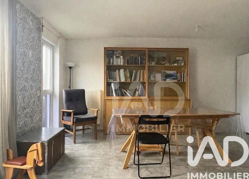 Appartement - 81 m² - 4 pièces