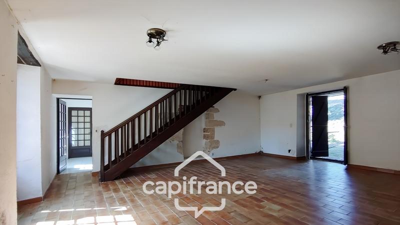 Maison - 335 m² - 20 pièces