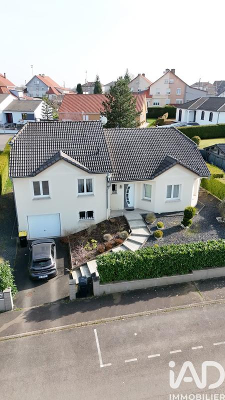 Maison - 134 m² - 5 pièces