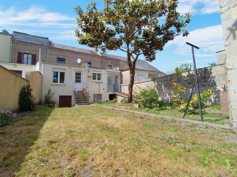 Maison - 110 m² - 6 pièces