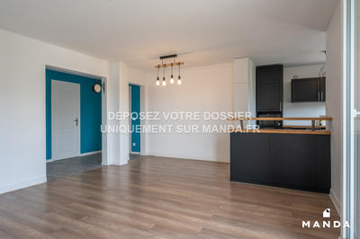 Appartement - 83 m² - 4 pièces