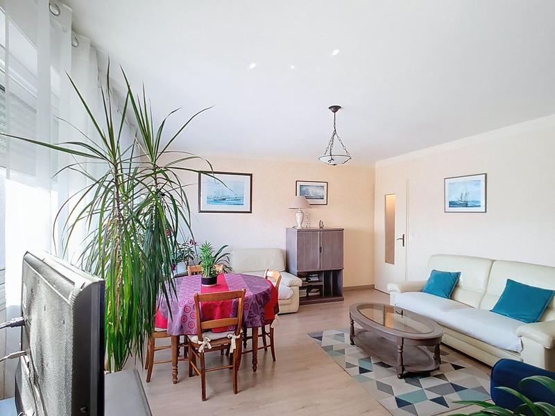 Appartement - 80 m² - 4 pièces