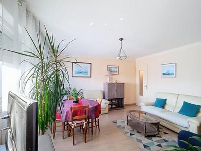 Appartement - 80 m² - 4 pièces