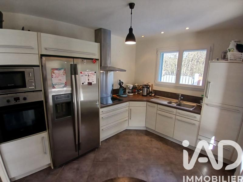 Maison - 99 m² - 5 pièces