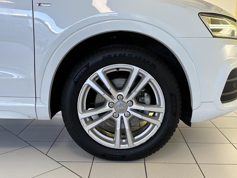 Audi Q3 2.0 Tdi 150 s line Quattro s-tronic7 To Gps Radar