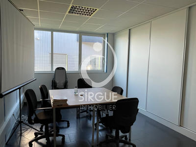 Local commercial - 700 m²