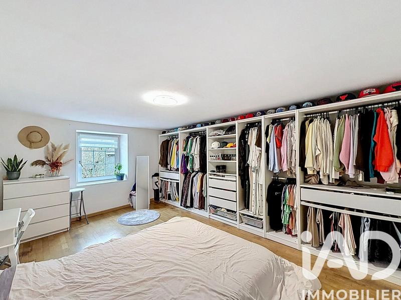 Maison - 193 m² - 6 pièces