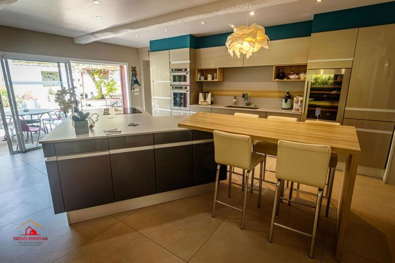 Gîte - 625 m² - 25 pièces