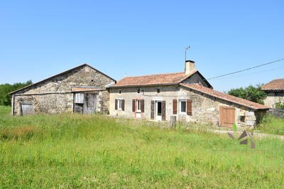 Maison ancienne - 75 m² - 3 pièces