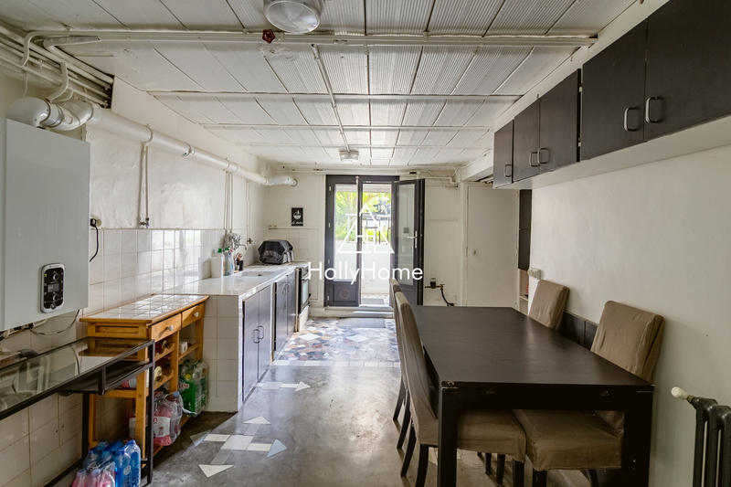 Maison - 182 m² - 5 pièces