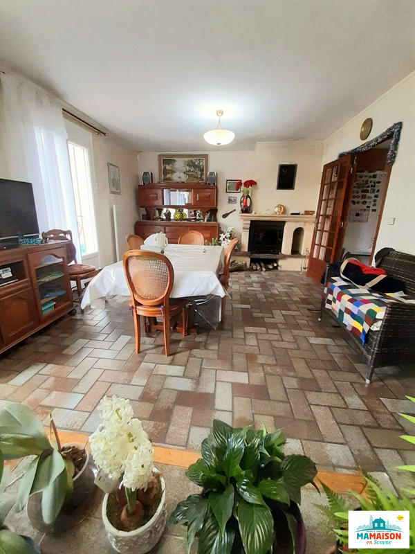Maison - 146 m² - 6 pièces