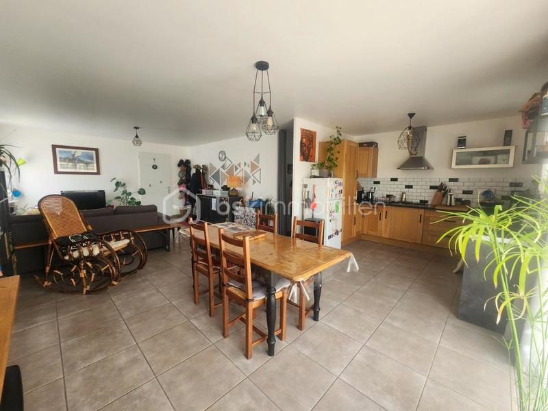 Maison - 91 m² - 4 pièces