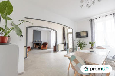 Maison - 185 m² - 7 pièces