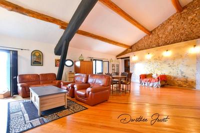 Maison - 335 m² - 9 pièces