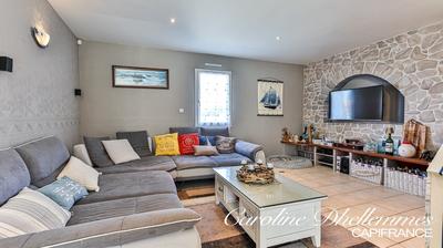 Maison - 144 m² - 7 pièces