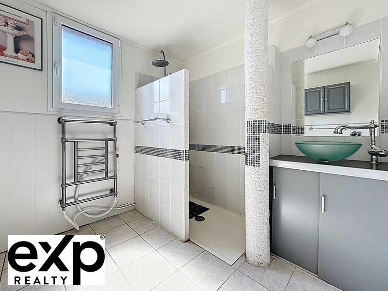 Maison - 173 m² - 6 pièces