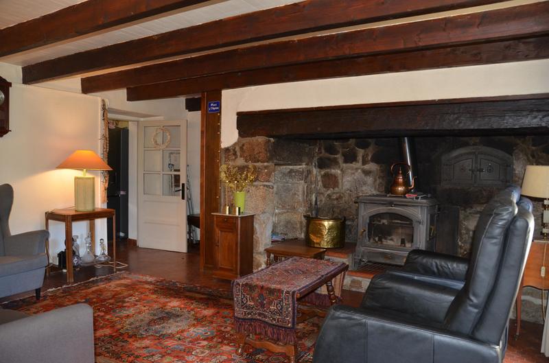 Maison en pierre - 104 m² - 5 pièces