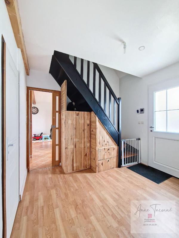 Maison - 98 m² - 3 pièces