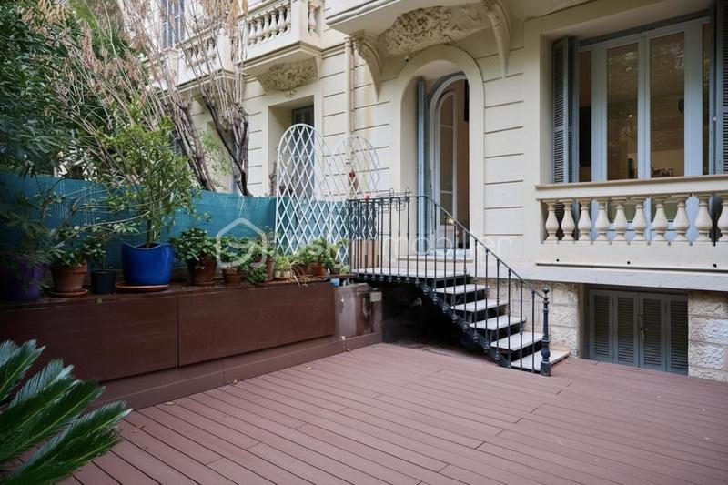 Appartement - 175 m² - 6 pièces