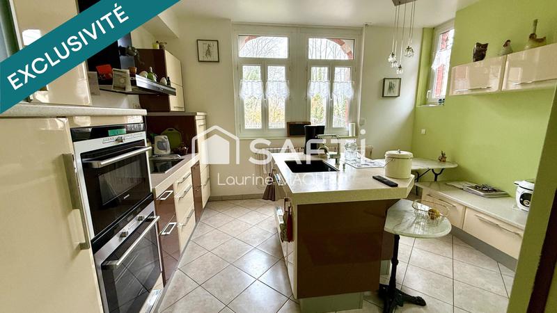 Maison - 207 m² - 8 pièces