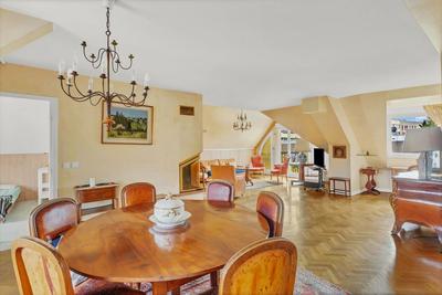 Appartement - 91 m² - 4 pièces